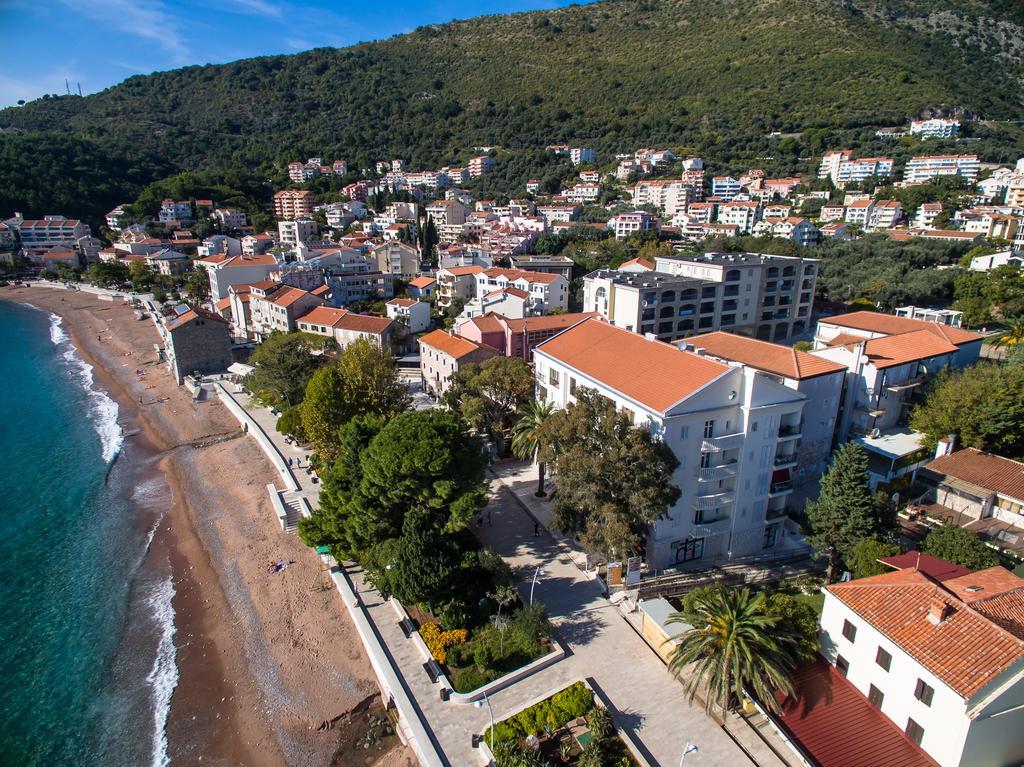Luxbeachfront Petrovac Ngoại thất bức ảnh